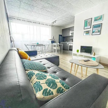 Apartment Climatise La Nouvelle A 50 M De La Plage
